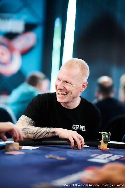 SchneidersLaugh